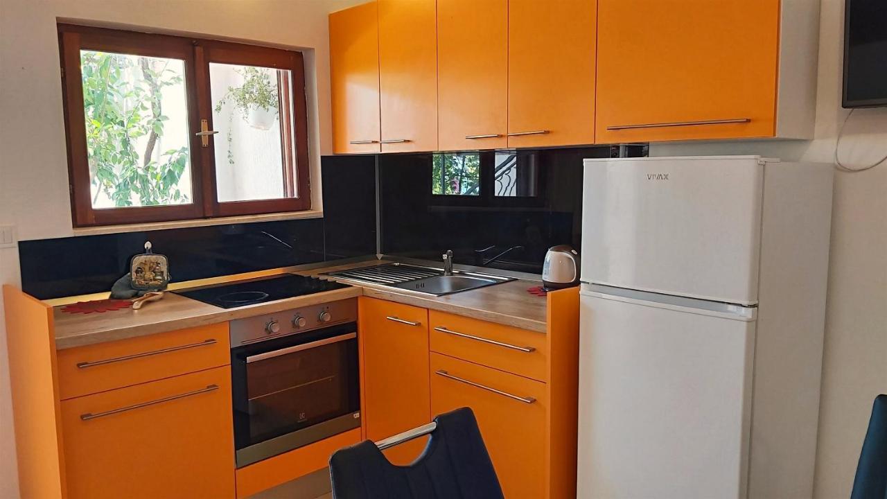 Apartments Gajo 오미스 외부 사진