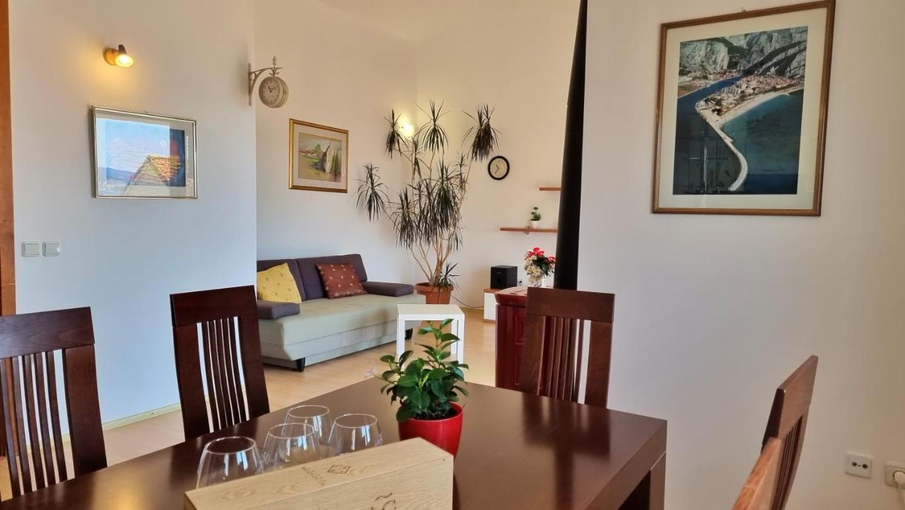 Apartments Gajo 오미스 외부 사진